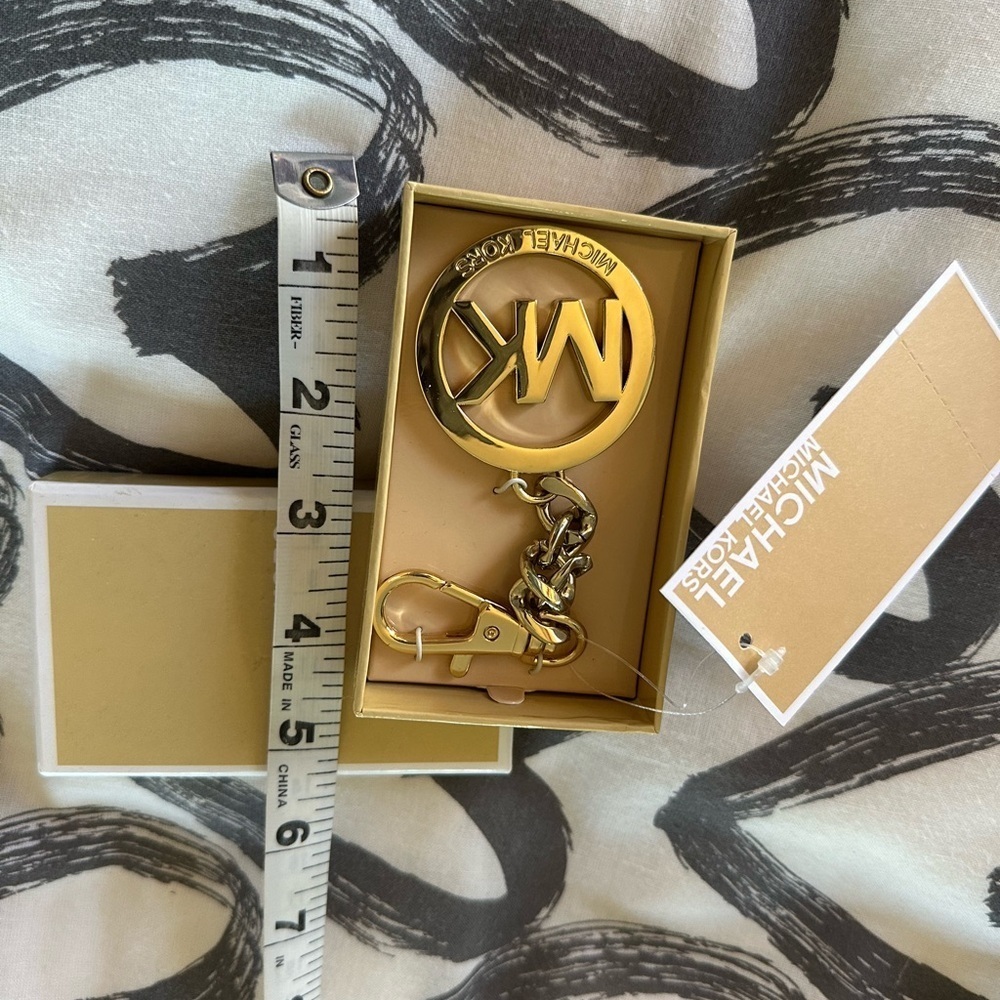 Gold Michael Kors Key Holder with MK Logo - Picture 5 of 6